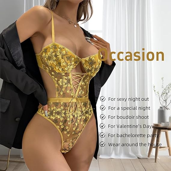 Sateileva "Crimson Vine" Embroidered Lingerie Set – 4-Piece Strappy Harness & Garter Set with Floral Lace
